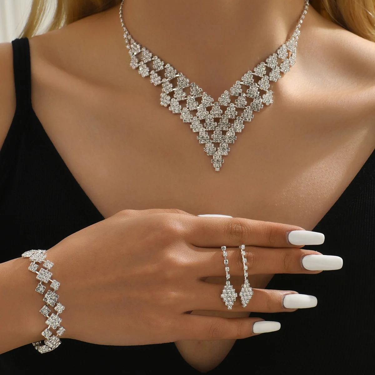 Diamond-shaped Jewelry Necklace Bracelet Earrings For Women