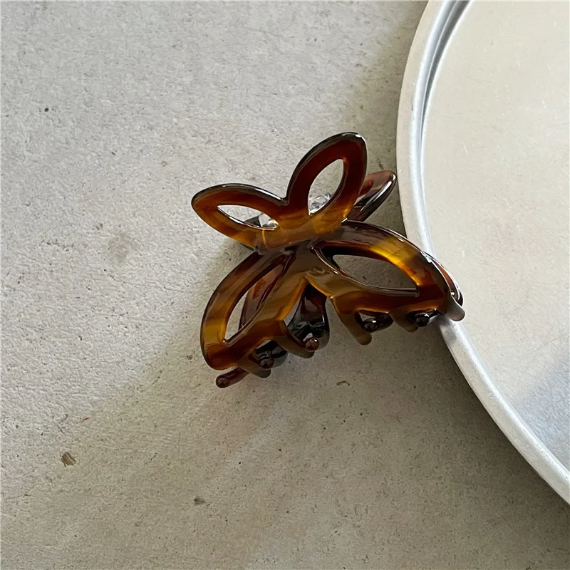 Fashion Retro Colorized Butterfly Small Hair Clip - Image 7